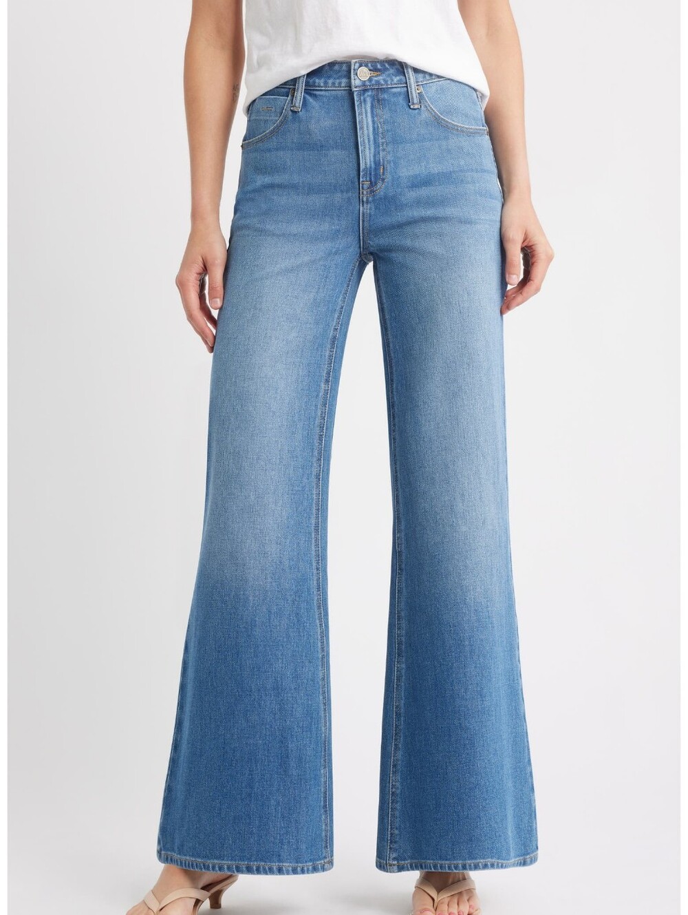 NWT "City Blues" Bond Wide Leg Woman's Jeans Size 8, 12 or 14